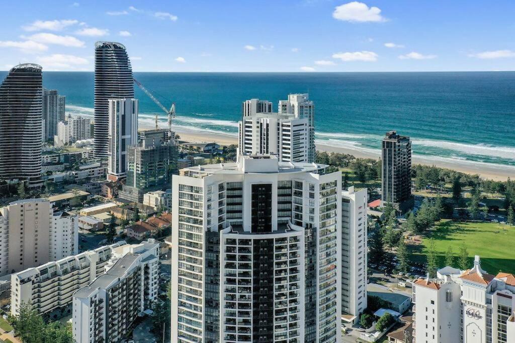 Апартаменты Sierra Grand 2406 Голд-Кост Экстерьер фото